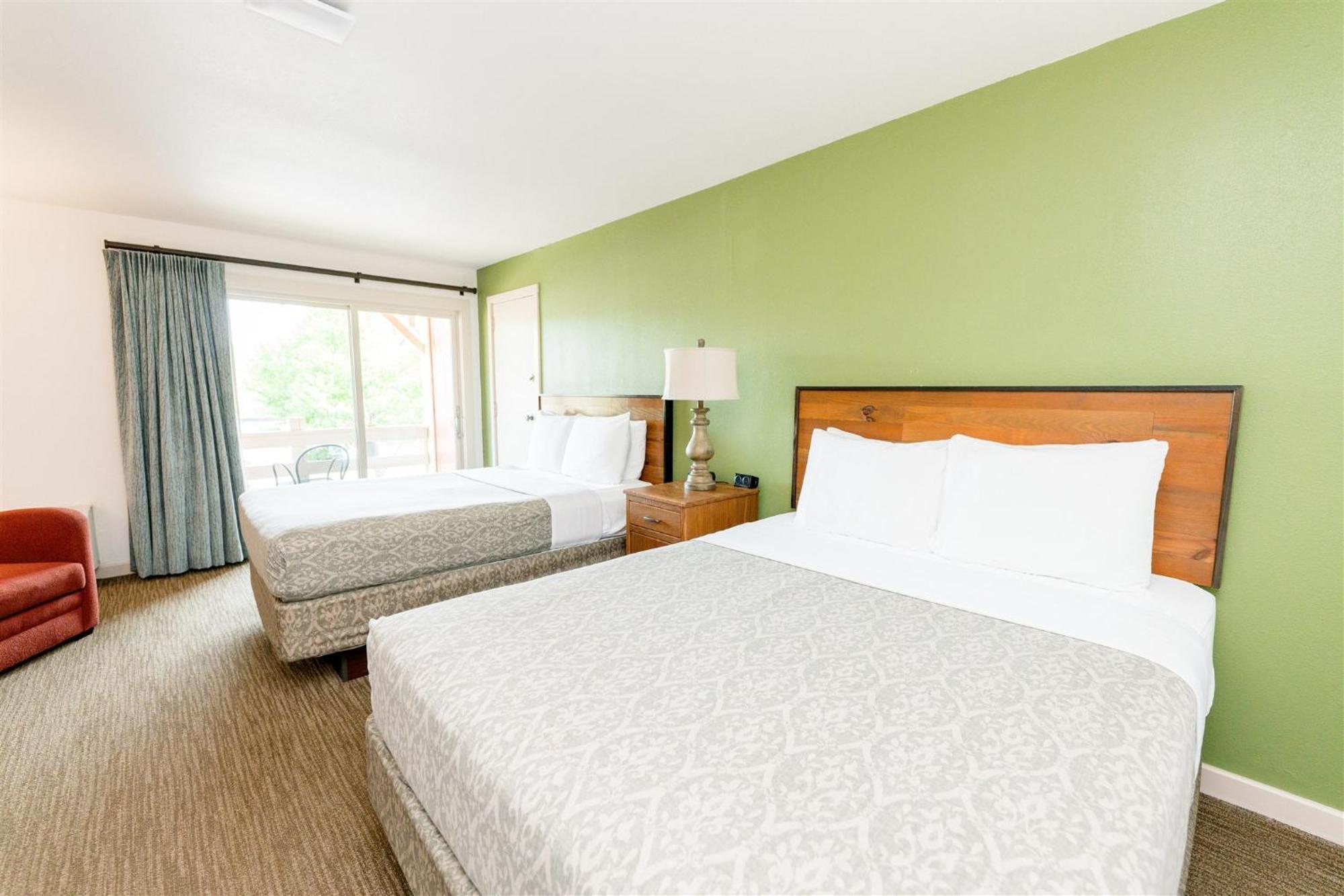 Brown County Inn Nashville Exterior photo