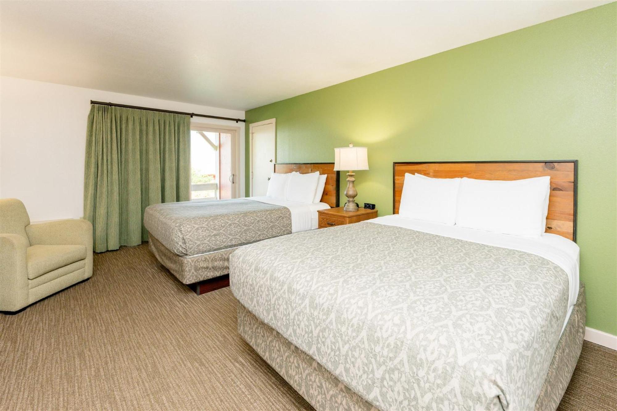Brown County Inn Nashville Exterior photo