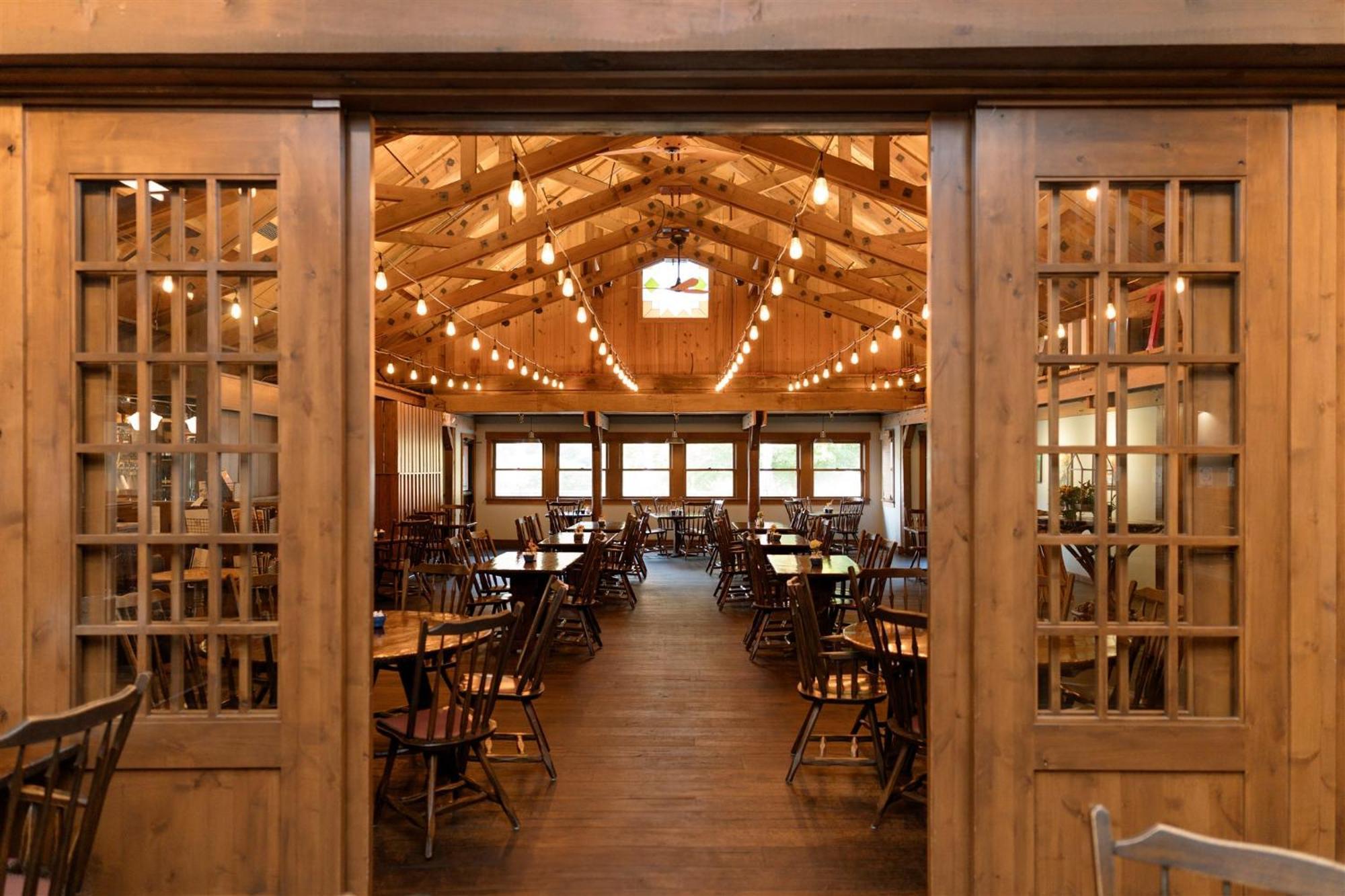 Brown County Inn Nashville Exterior photo